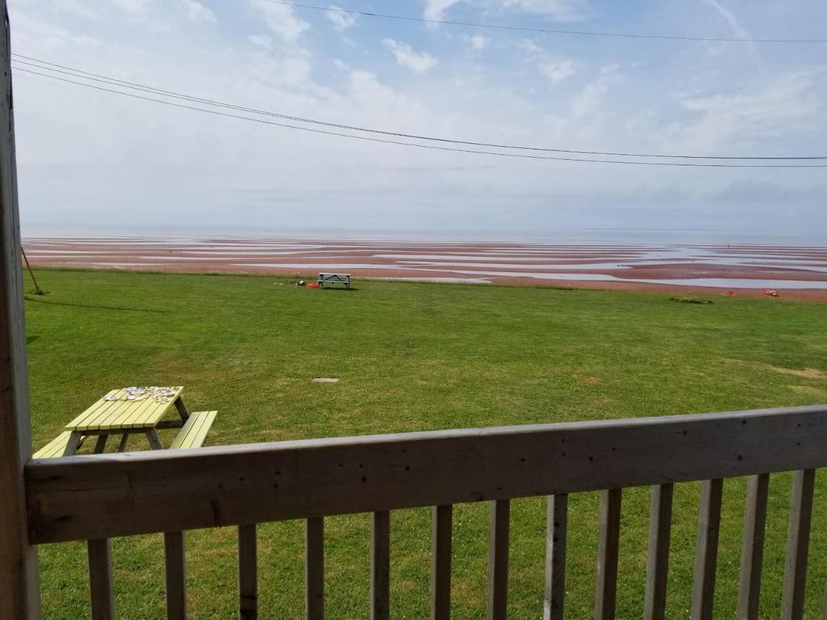 蓝云杉小木屋旅舍 Hampton 外观 照片